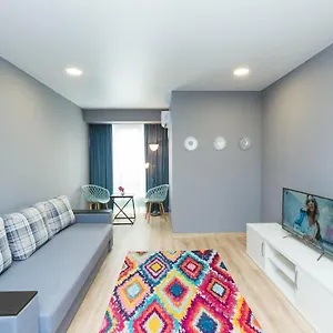  Апартаменты Stylish 2-rooms Украина